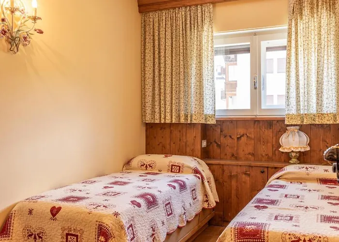 Casa Sette, In Centro A Cortina D Ampezzo * Cortina dʼAmpezzo